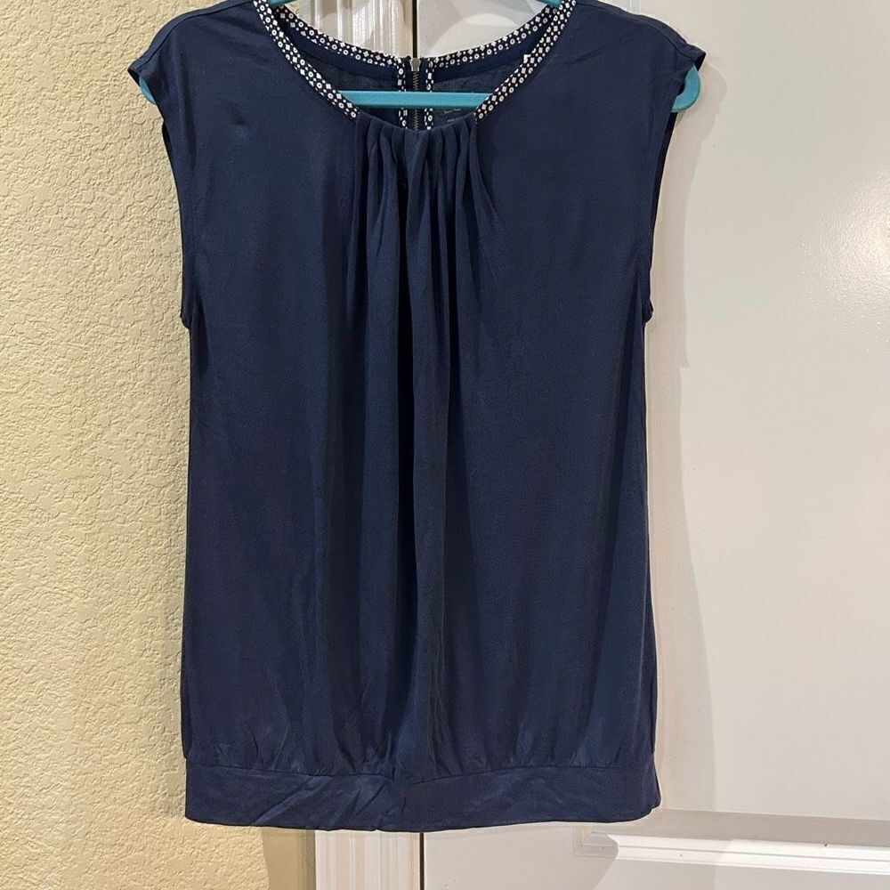 LOFT navy small top with pattern at neckline NWT‎